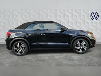 Used Volkswagen T-Roc 2025 for sale - 77602889: Photo