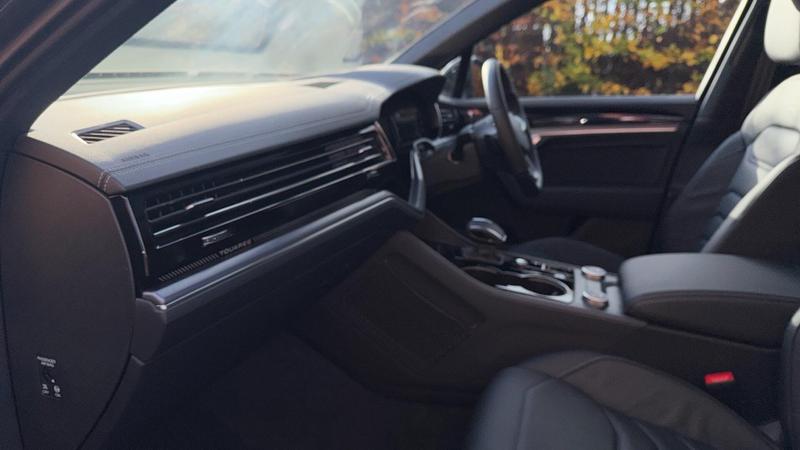 Used Volkswagen Touareg 2025 for sale - 76146721: Photo 17