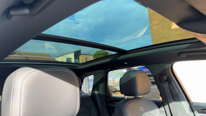 Used Volkswagen Touareg 2025 for sale - 76146721: Photo 24