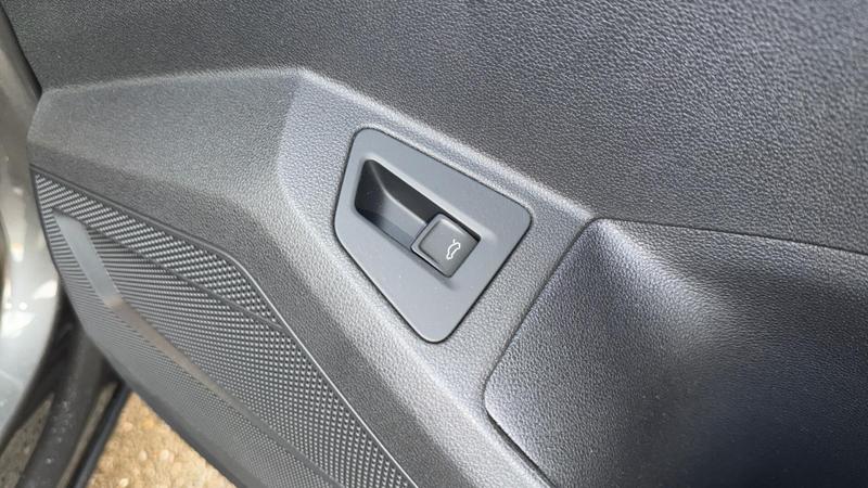 Used Volkswagen Touareg 2025 for sale - 76146721: Photo 27