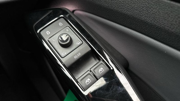 Used Volkswagen ID.4 2022 for sale - 75972939: Photo 25