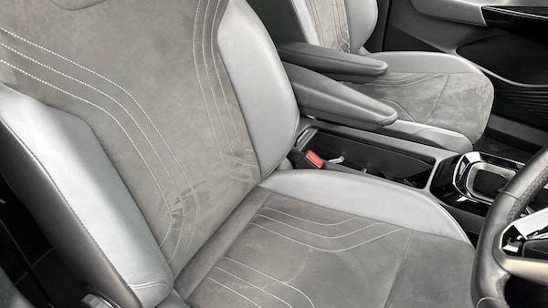 Used Volkswagen ID.4 2022 for sale - 75972939: Photo 41