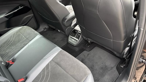 Used Volkswagen ID.4 2022 for sale - 75972939: Photo 46