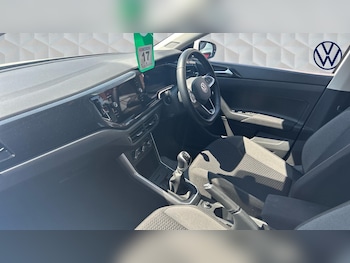 Used Volkswagen Polo 2024 for sale - 79025176: Photo