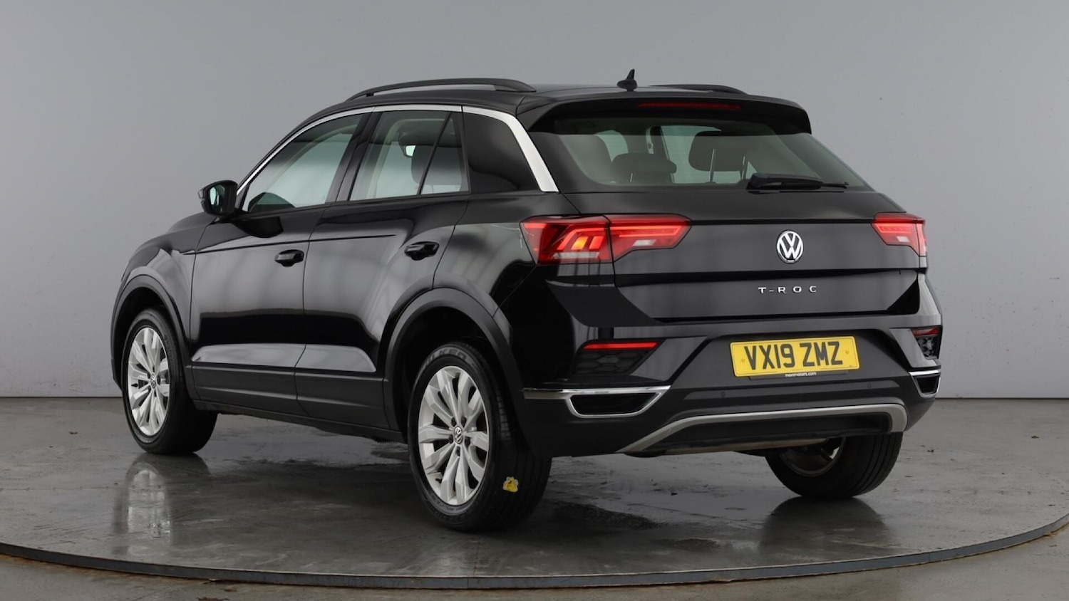 Used Volkswagen T-Roc 2019 for sale - 77506377: Photo 3