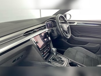 Used Volkswagen Arteon 2024 for sale - 76494712: Photo