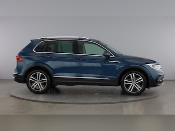 Used Volkswagen Tiguan 2020 for sale - 76882782: Photo