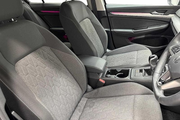 Used Volkswagen Golf 2024 for sale - 76290384: Photo 10