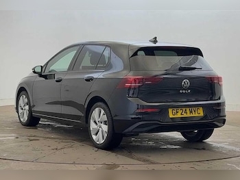 Used Volkswagen Golf 2024 for sale - 76290384: Photo 3
