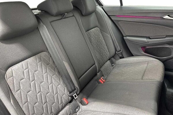 Used Volkswagen Golf 2024 for sale - 76290384: Photo 9