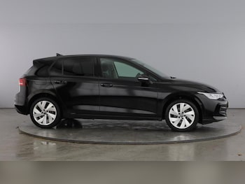 Used Volkswagen Golf 2025 for sale - 77138257: Photo