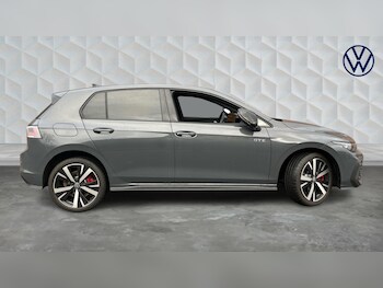 Used Volkswagen Golf 2025 for sale - 77506290: Photo