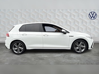 Used Volkswagen Golf 2024 for sale - 78682053: Photo