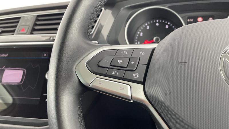 Used Volkswagen Tiguan 2022 for sale - 76433855: Photo 12