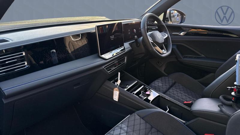 Used Volkswagen Tiguan 2025 for sale - 76918353: Photo 2