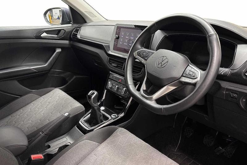 Used Volkswagen T-Cross 2024 for sale - 76684990: Photo 6