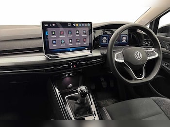 Used Volkswagen Golf 2025 for sale - 78042234: Photo