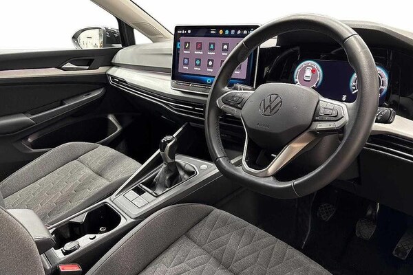 Used Volkswagen Golf 2024 for sale - 76290387: Photo 6
