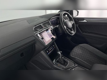 Used Volkswagen Tiguan 2023 for sale - 75011593: Photo