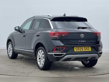 Used Volkswagen T-Roc 2025 for sale - 77462417: Photo
