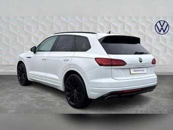 Used Volkswagen Touareg 2020 for sale - 77088200: Photo
