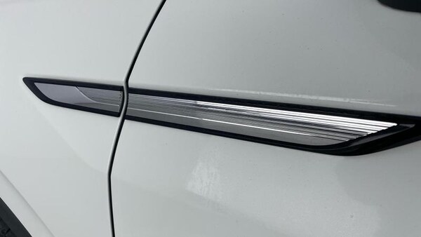 Used Volkswagen Tiguan 2023 for sale - 76008639: Photo 40