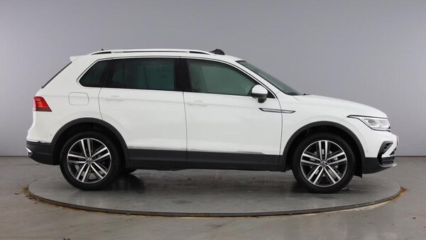 Used Volkswagen Tiguan 2023 for sale - 76008639: Photo 4
