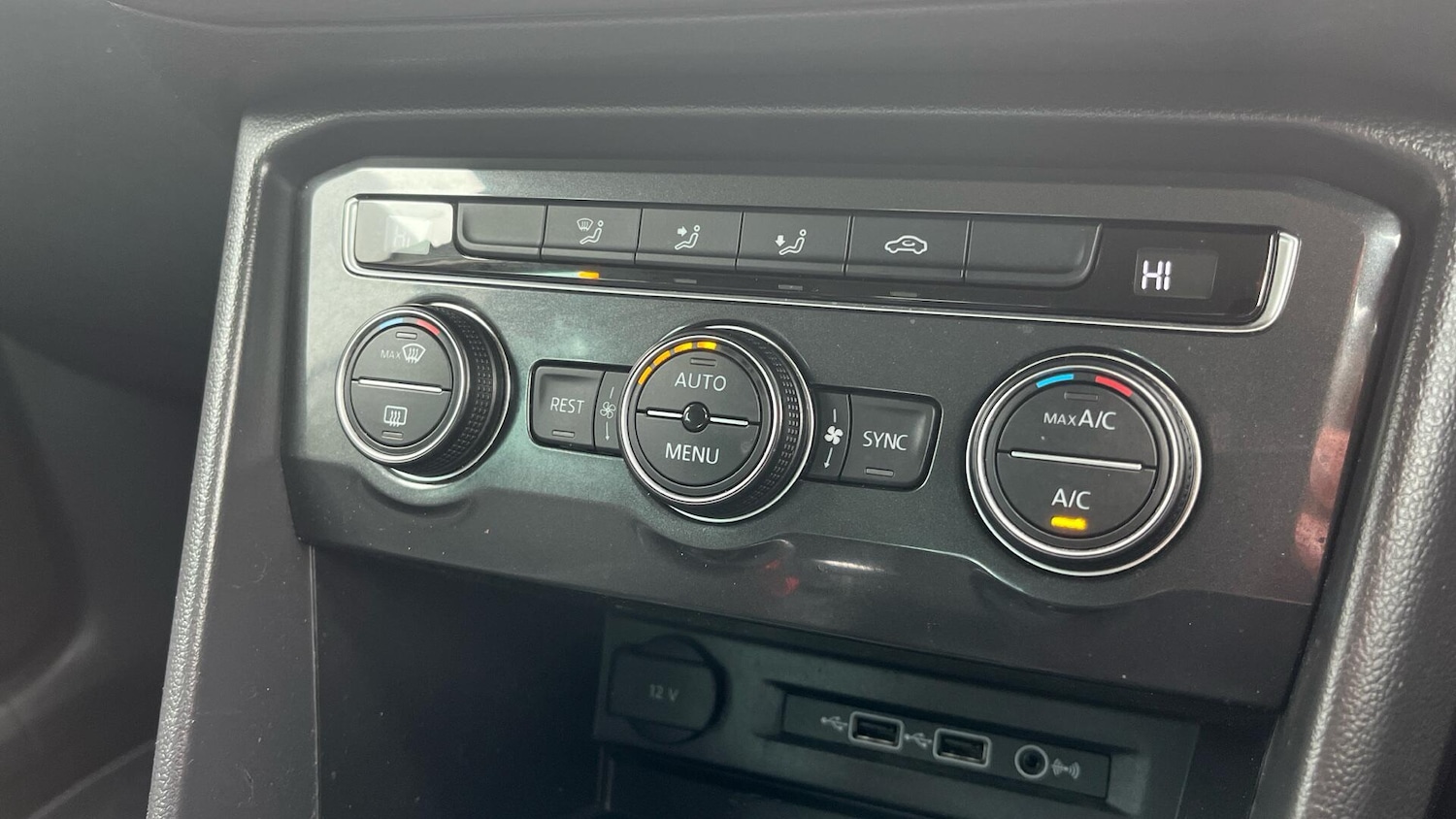 Used Volkswagen Tiguan 2019 for sale - 77991873: Photo 26