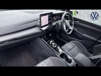Used Volkswagen Golf 2025 for sale - 74735212: Photo