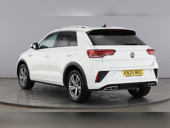 Used Volkswagen T-Roc 2025 for sale - 77602247: Photo