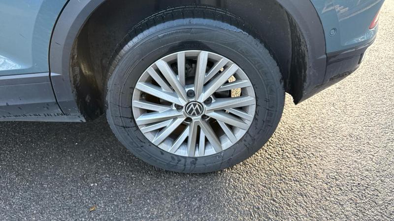 Used Volkswagen T-Roc 2023 for sale - 76603527: Photo 12