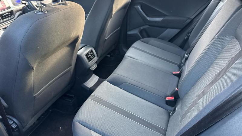 Used Volkswagen T-Roc 2023 for sale - 76603527: Photo 13