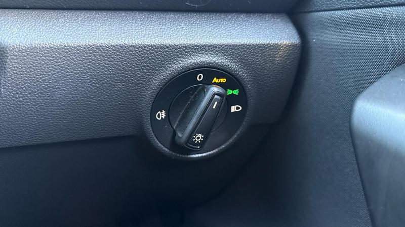 Used Volkswagen T-Roc 2023 for sale - 76603527: Photo 22