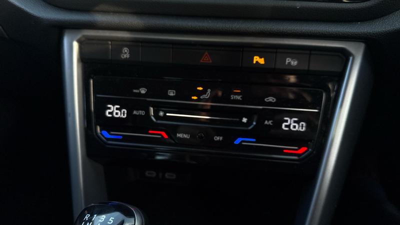 Used Volkswagen T-Roc 2023 for sale - 76603527: Photo 26