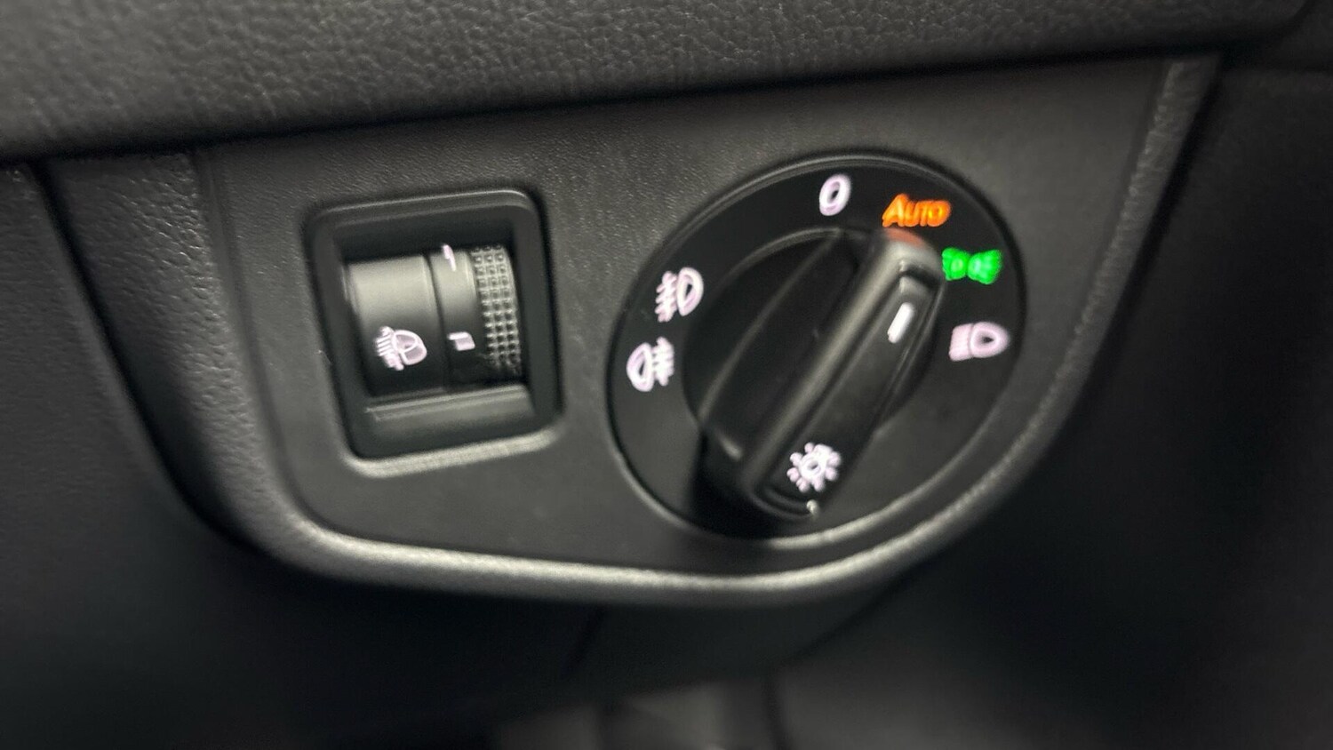 Used Volkswagen Polo 2025 for sale - 77701423: Photo 24