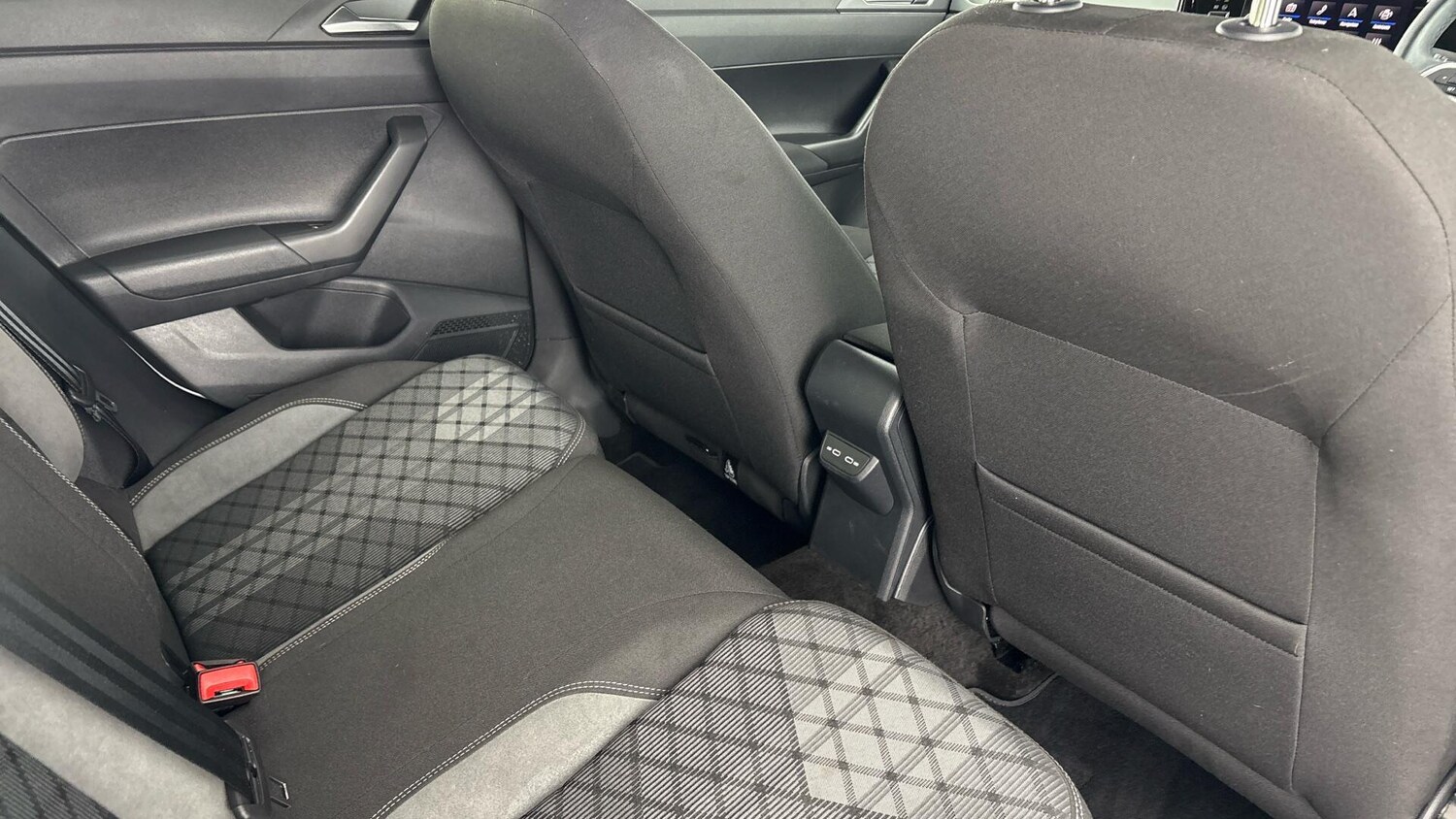 Used Volkswagen Polo 2025 for sale - 77701423: Photo 27