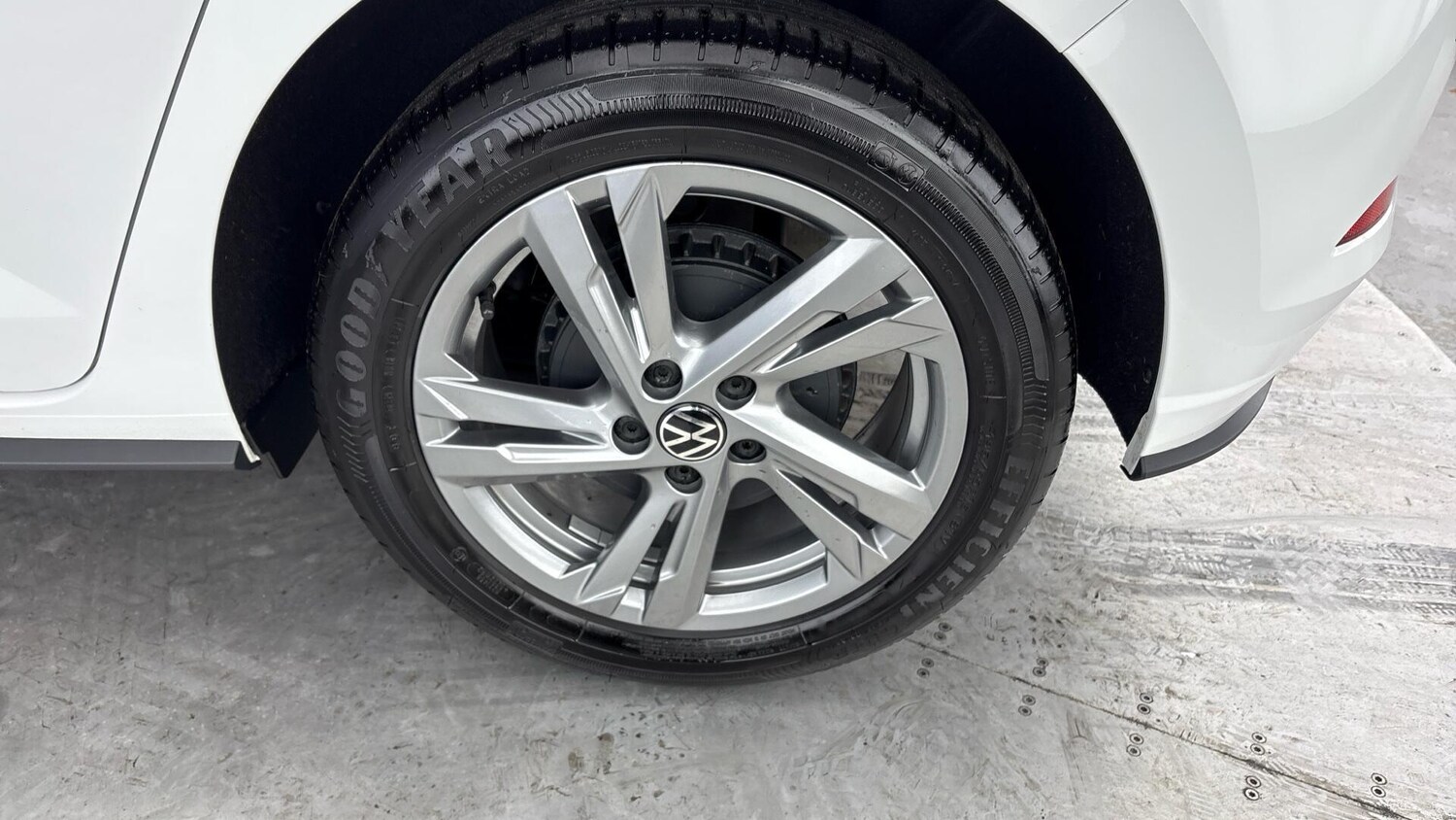 Used Volkswagen Polo 2025 for sale - 77701423: Photo 32