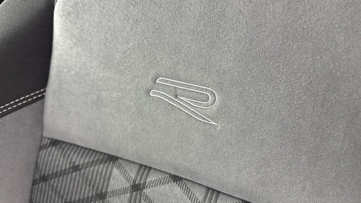 Used Volkswagen Polo 2025 for sale - 77701423: Photo 35