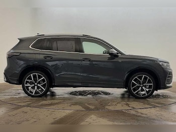 Used Volkswagen Tiguan 2025 for sale - 77407000: Photo