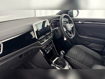 Used Volkswagen T-Roc 2025 for sale - 78258578: Photo