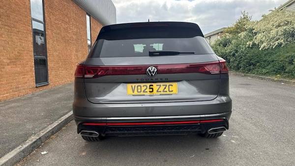 Used Volkswagen Touareg 2025 for sale - 74232296: Photo 18
