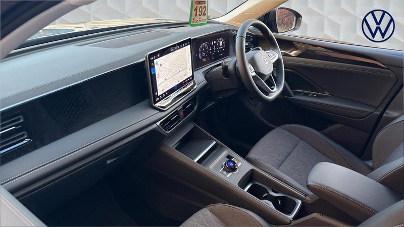 Used Volkswagen Tiguan 2025 for sale - 76782250: Photo 2