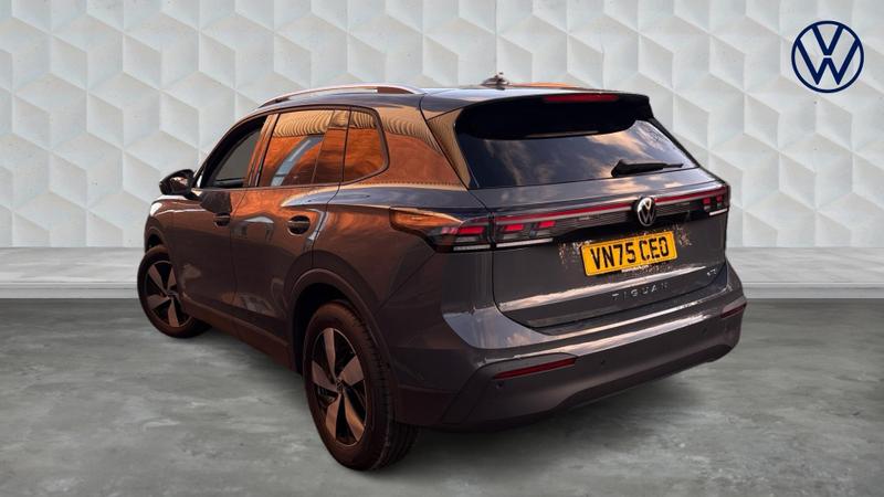 Used Volkswagen Tiguan 2025 for sale - 76782250: Photo 3
