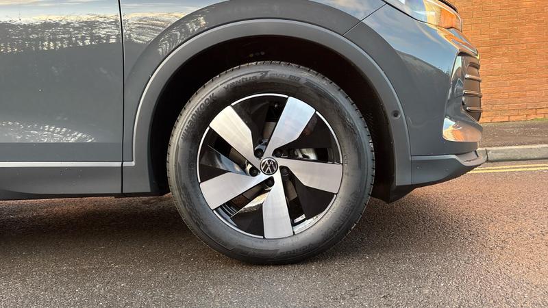 Used Volkswagen Tiguan 2025 for sale - 76782250: Photo 5