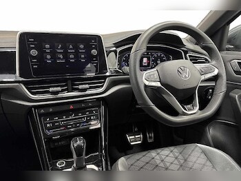 Used Volkswagen T-Roc 2025 for sale - 77407007: Photo