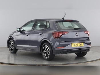 Used Volkswagen Polo 2023 for sale - 75662143: Photo