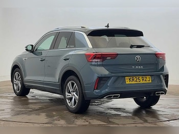 Used Volkswagen T-Roc 2025 for sale - 77602251: Photo