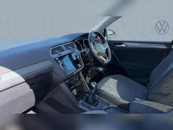 Used Volkswagen Tiguan 2022 for sale - 78070717: Photo