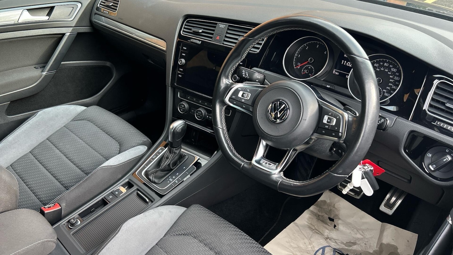 Used Volkswagen Golf 2020 for sale - 77602333: Photo 6