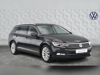 Volkswagen - Passat